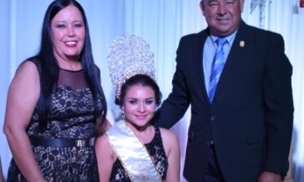 Charito 1era, nueva reina juvenil de Jalpa de Cánovas