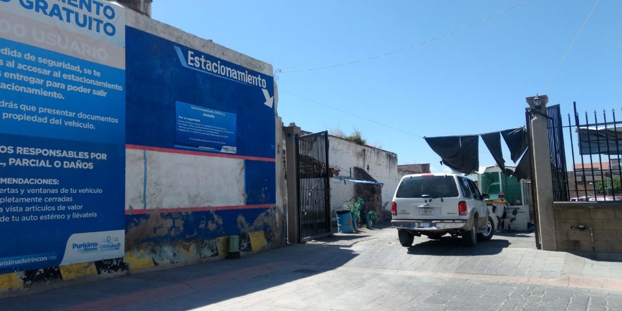 Cierran estacionamiento gratuito en Purísima, construirán universidad