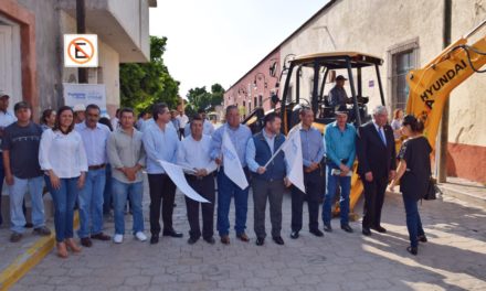 Inauguran obras en Jalpa de Cánovas e invierten 10 MDP más
