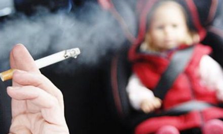 El peligro de fumar frente a tus hijos