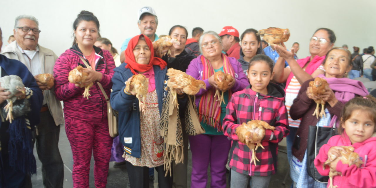 En San Francisco del Rincón apoyan con aves a 250 familias