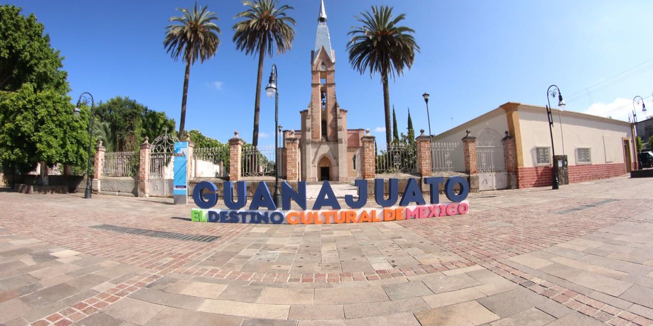 Planean desarrollo turístico de Jalpa de Cánovas hasta el 2040