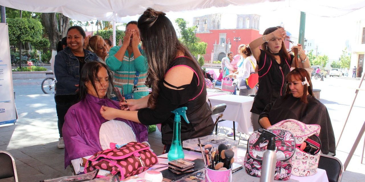 Reciben mujeres atención gratuita en Purísima del Rincón