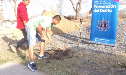 Vecinos de Cañada de Sotos arreglan sus espacios públicos