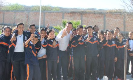 Reportan avances en comedor comunitario para estudiantes de Manuel Doblado