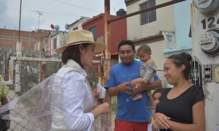 Presenta Lupita Velázquez se propuesta en seguridad para Purísima del Rincón