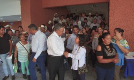 López Ayala agradece a delegados su apoyo durante el trienio