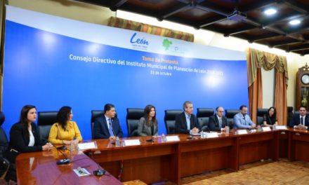 Conforman Consejo del IMPLAN en León
