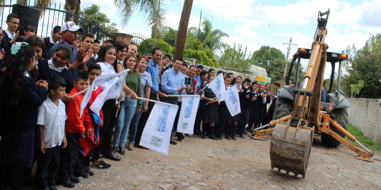 Más de 5 millones a vialidades en Purísima del Rincón