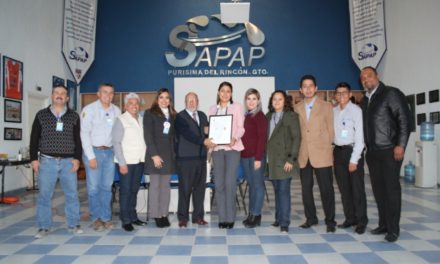 SAPAP obtiene distintivo «Guanajuato crece»