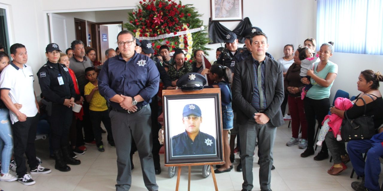 Despiden con honores a oficial Jesús Ávila, asesinado el pasado miércoles