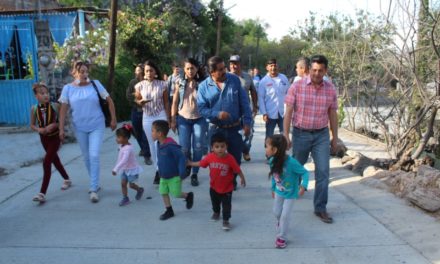 Entregan cuarta etapa de camino principal en comunidad de Purísima del Rincón