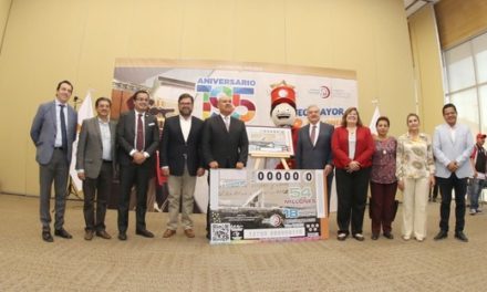 Presentan Billete de Lotería Conmemorativo al 195 Aniversario del Congreso Constituyente de Guanajuato