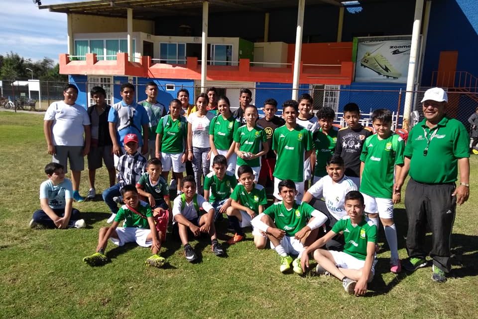 Invitan a niños y jóvenes a integrarse al equipo de Fútbol Filial Club León de San Francisco del Rincón