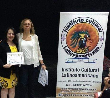 Verónica Valadez obtiene mención especial en concurso internacional de poesía