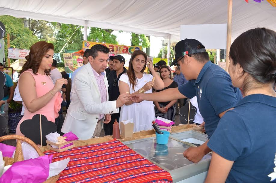 Inauguran primera Feria Nacional de las Nieves en Dolores Hidalgo