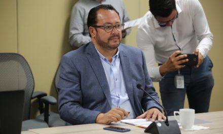 «Que Contralores Municipales garanticen al ciudadano el adecuado ejercicio de los recursos públicos», Armando Rangel Hernández