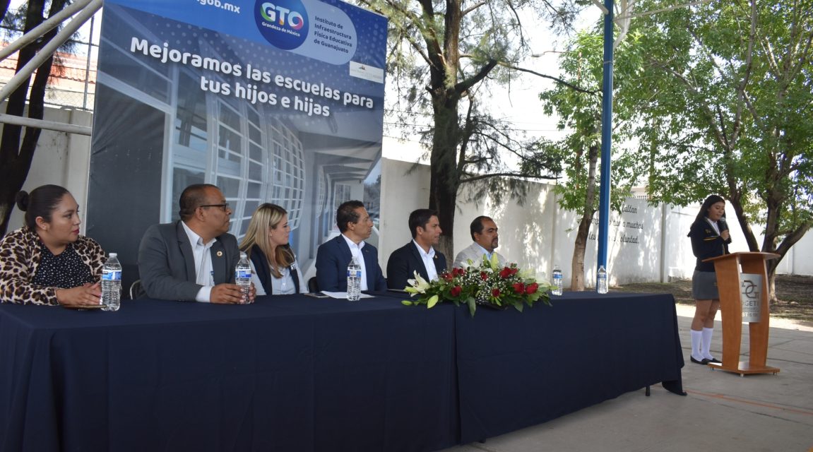 Benefician a casi 1400 alumnos de primaria y bachillerato de San Francisco del Rincón