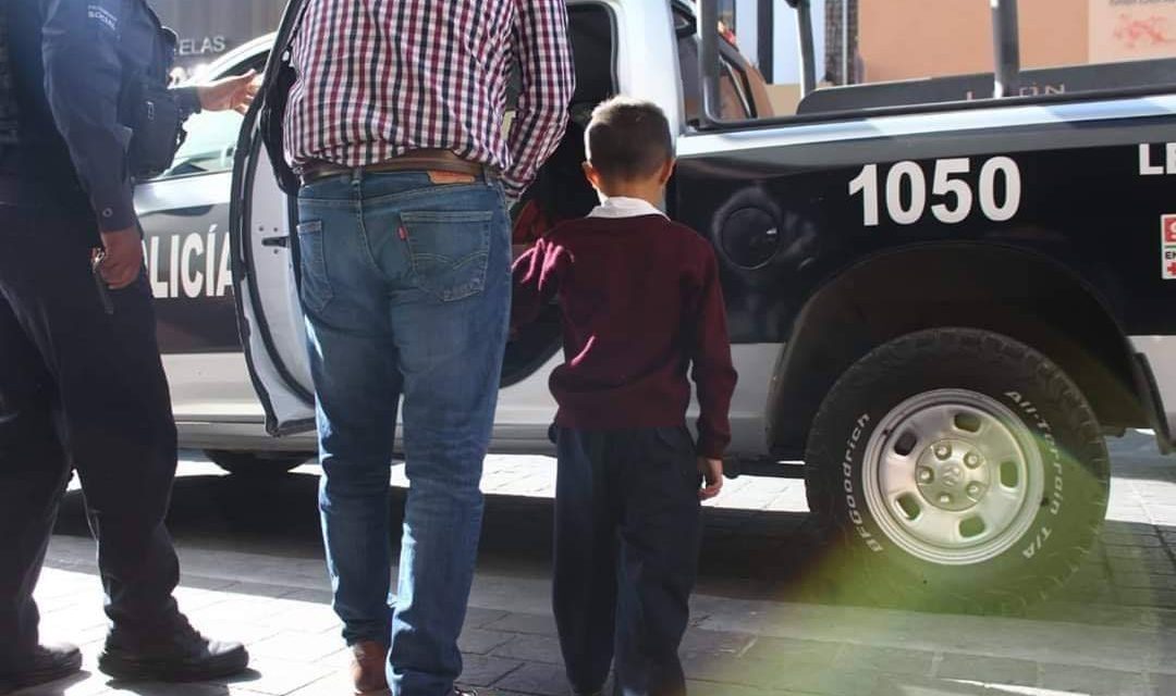 Niño perdido encuentra a su mamá gracias a redes y autoridades