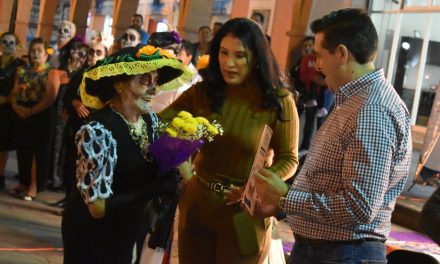 Fomentan tradiciones mexicanas con Adultos Mayores