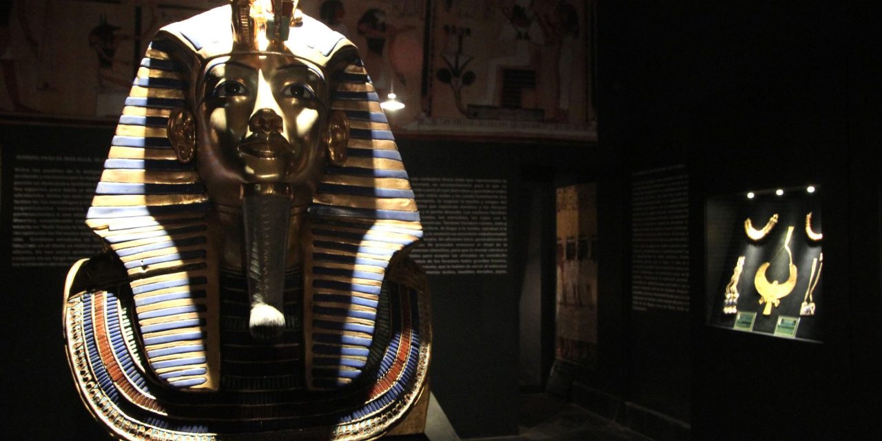 “Tutankamón; la tumba, el oro y la maldición” logra 200 mil visitas