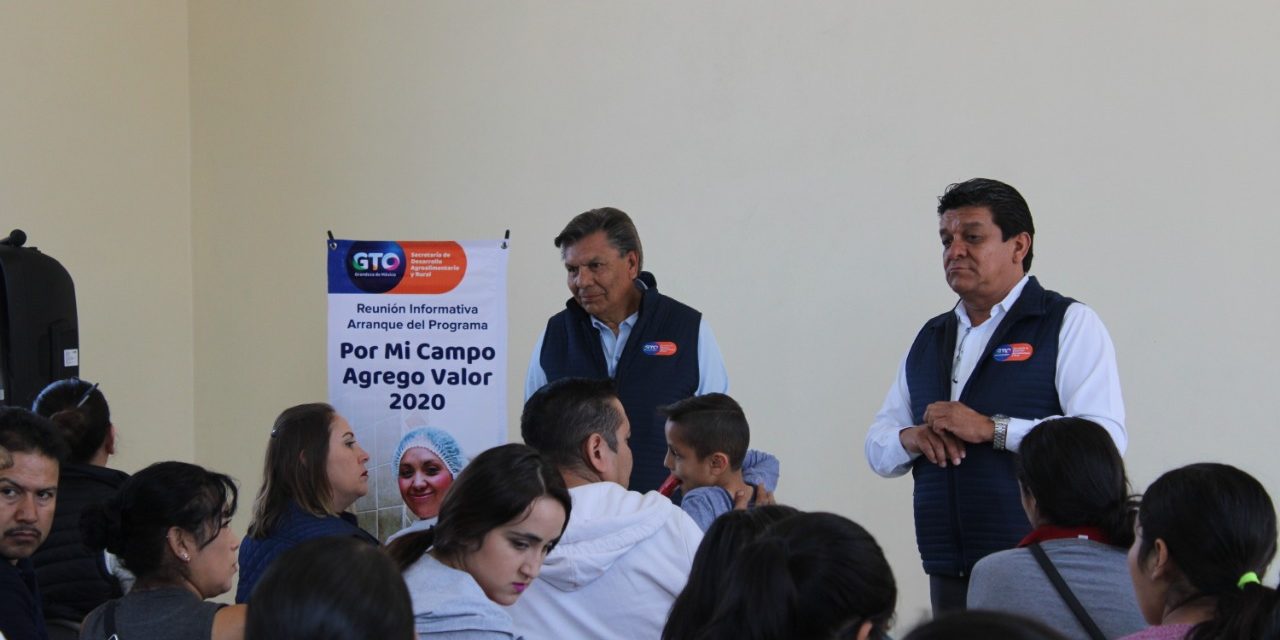 Informan a habitantes de Purísima sobre apoyos para el campo