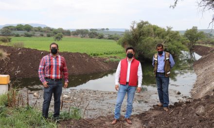 Previenen inundaciones en Manuel Doblado