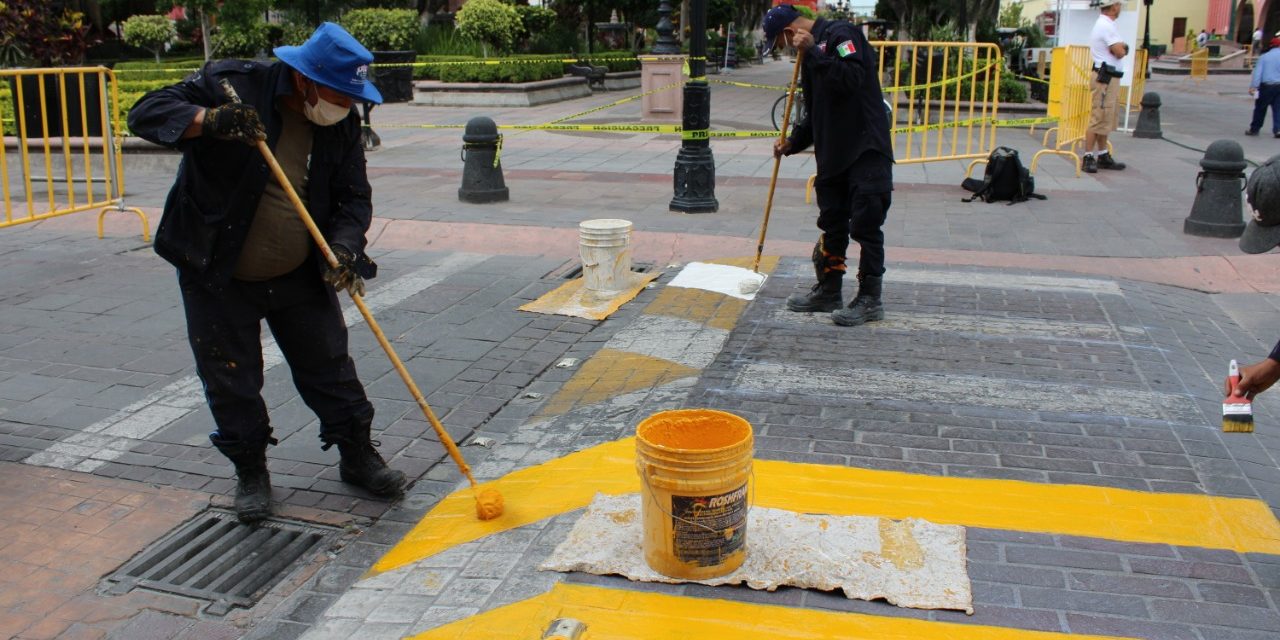 Empleados temporales en Purísima realizan labores de mantenimiento