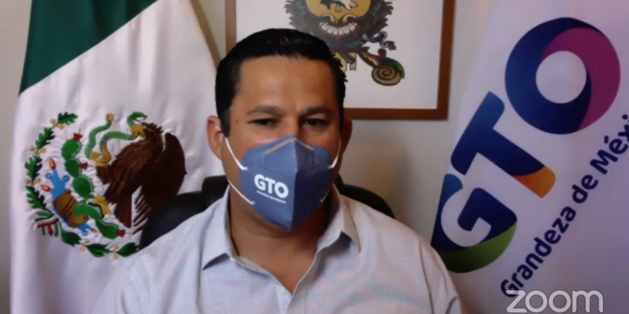 Firma Gobernador de Guanajuato convenio hipotecario para viviendas urbanas