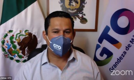 Firma Gobernador de Guanajuato convenio hipotecario para viviendas urbanas