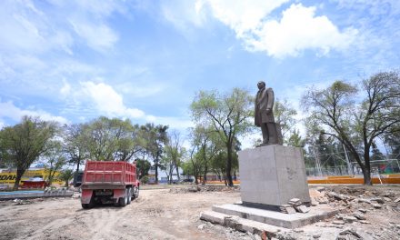 Inician obras de rehabilitación del parque Juárez, en León