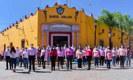 Conmemoran el “Mes Rosa” en Manuel Doblado