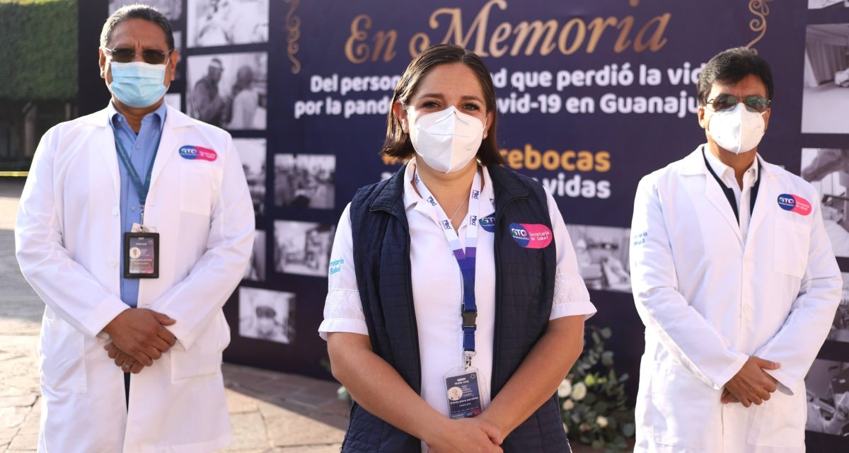 Homenajean a médicos fallecidos por Covid en León