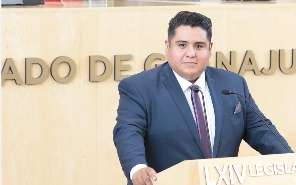 «El presidente de México debe entender que quién piensa diferente a él no es su enemigo», diputado César Sosa
