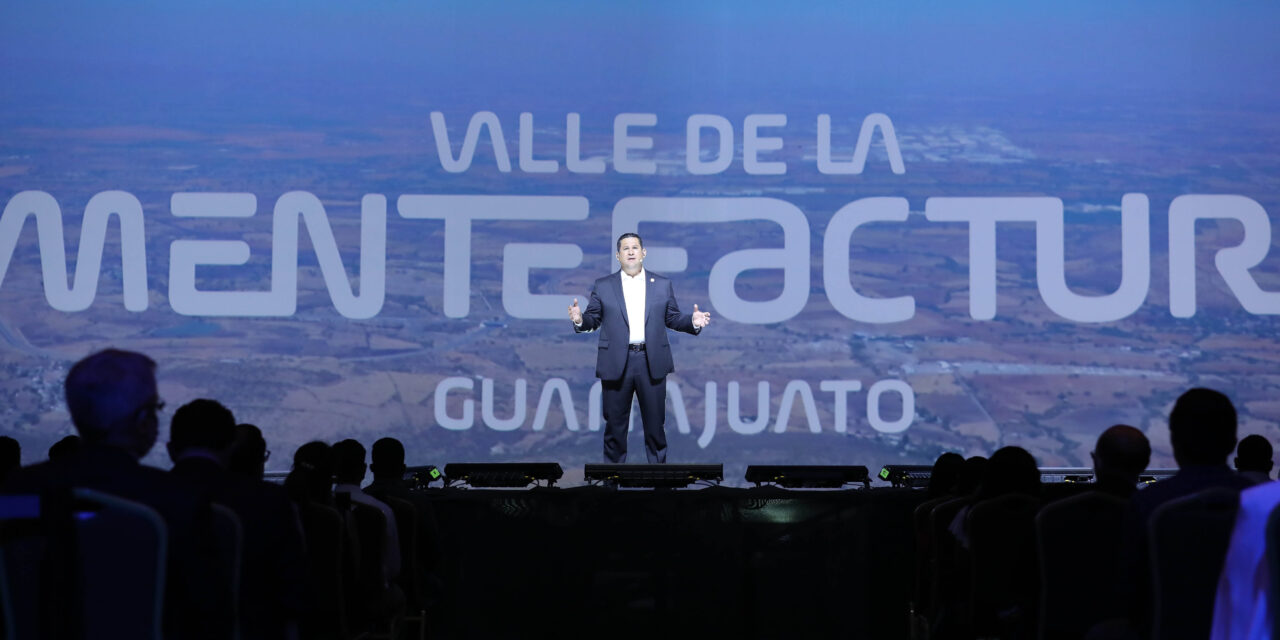 Presenta Diego Sinhue estrategia “Valle de la Mentefactura Guanajuato”