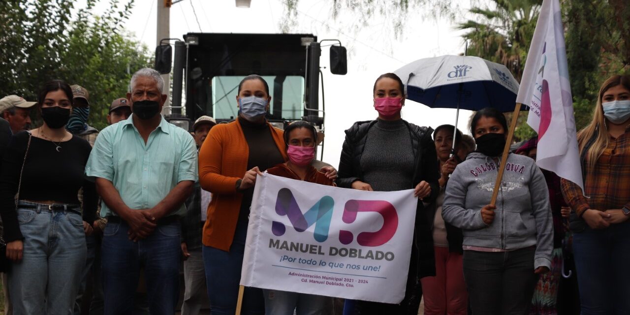 Dan banderazo a obras en comunidades de Manuel Doblado