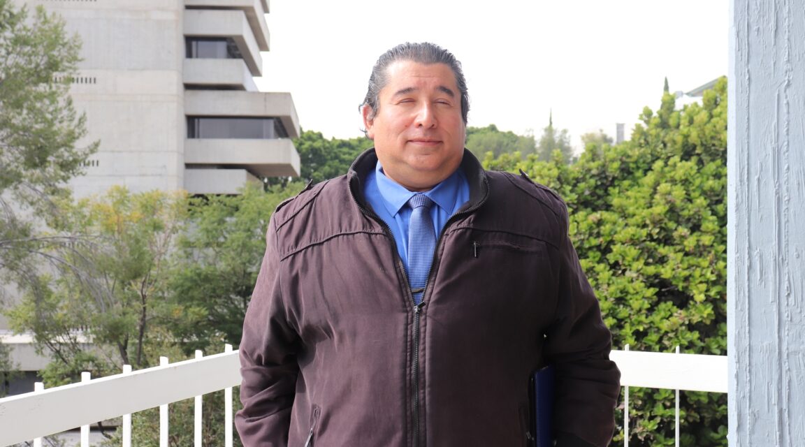 Profesor DeLaSalle lo explica: El aguinaldo es un derecho en México