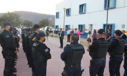 Policías de Purísima del Rincón reciben a nuevo director