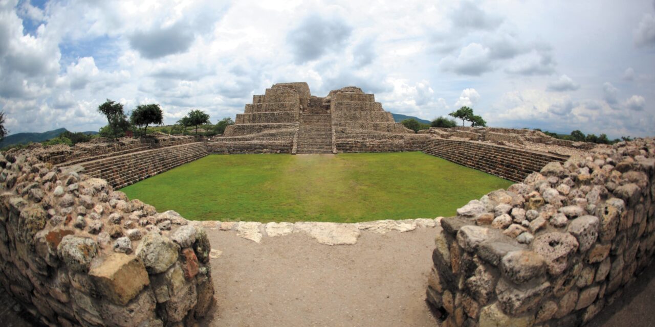 Reciben equinoccio en zonas arqueológicas de Guanajuato