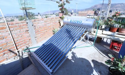 Entregarán 2 mil calentadores solares en León