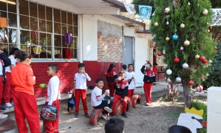 Arraigan tradiciones en infancias de Purísima del Rincón
