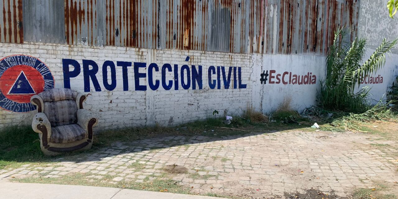 Simpatizantes de Morena vandalizan edificios de Purísima del Rincón