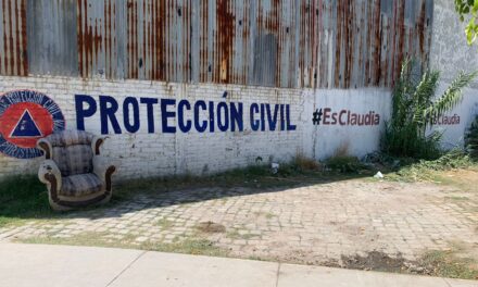 Simpatizantes de Morena vandalizan edificios de Purísima del Rincón