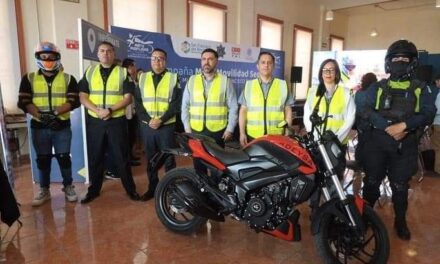 Buscan que motociclistas de San Francisco del Rincón manejen de forma segura