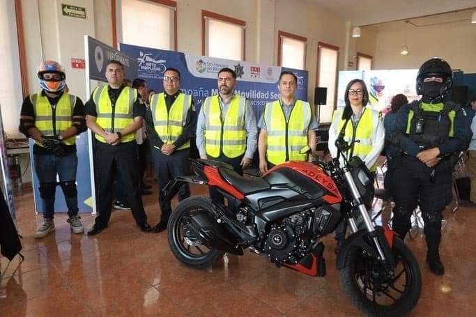 Buscan que motociclistas de San Francisco del Rincón manejen de forma segura