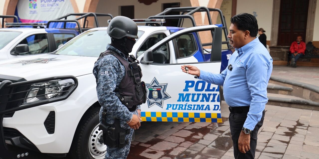 Equipan a policías de Purísima del Rincón