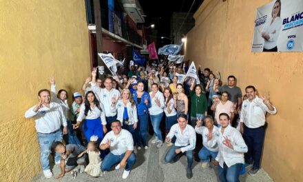 Candidata Blanca Preciado dialoga con habitantes de la cabecera municipal