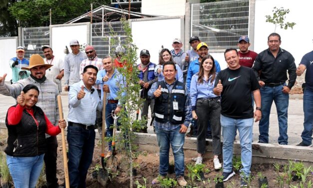 Plantan más de mil árboles en Purísima del Rincón