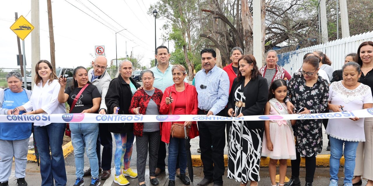 Entregan vialidades en Purísima del Rincón