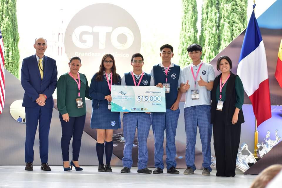 Estudiantes del CECyTEG crean proyectos para cuidar el agua